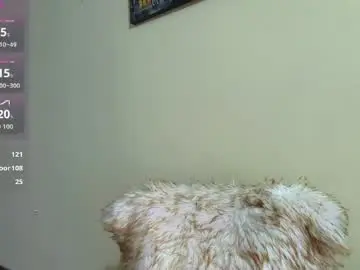 Chaturbate Live Sex Cam of vallery_evanss