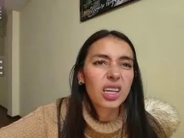 Chaturbate Watch Live Sex Cams of vallery_evanss