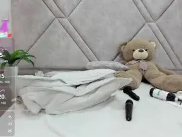 Chaturbate Nude Webcam of cameron_cutee