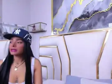 Chaturbate Best live sex cam show of emmaebony_
