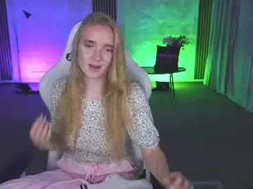 Chaturbate Watch Live Sex Cams of viola_054
