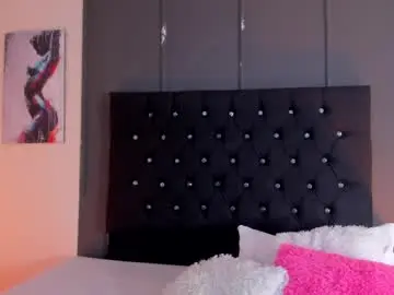 Chaturbate Live Sex Cam of zafiro__brown