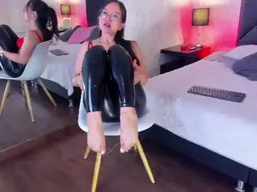 Chaturbate Live Sex of iris_bells
