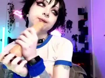 Chaturbate Free Porn Cam of ivey_strigoi