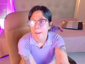 Chaturbate Nude Webcam of chloerossee