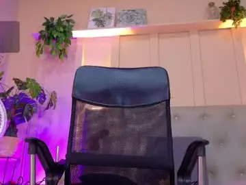 Chaturbate Best live sex cam show of chloerossee