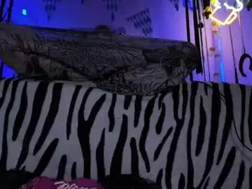 Chaturbate Free Porn Cam of cyberxgoddess_