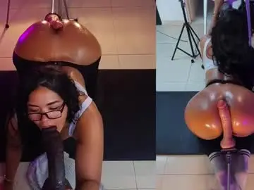 Chaturbate Free Live Porn of laady_brownn