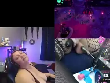Chaturbate Best live sex cam show of missfoxe12