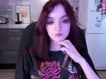 Chaturbate Live Sex Cam of sweeeetpoison