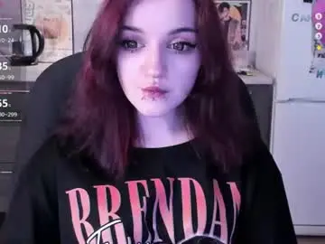 Chaturbate Free Porn Cam of sweeeetpoison