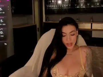 Chaturbate Free Live Porn of christineford1