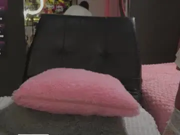 Chaturbate Live Sex Cam of skyler_ferrer