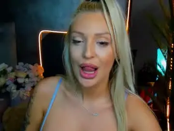 Chaturbate Sex Chat of sweettheaa_