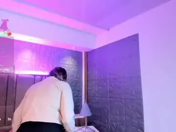 Chaturbate Watch Live Sex Cams of alessia_taylorr