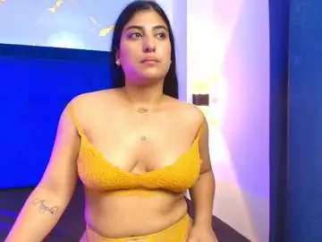 Chaturbate Adult Video Chat of julietha_evanss