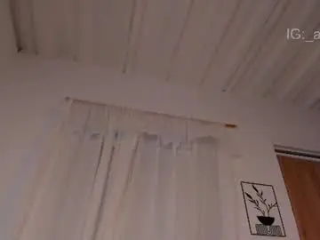 Chaturbate Best live sex cam show of annie_barozzi
