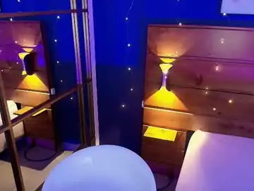 Chaturbate Live Porn of mahia_queen