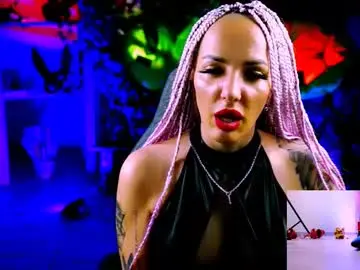Chaturbate Adult Webcams of monicamaxwel