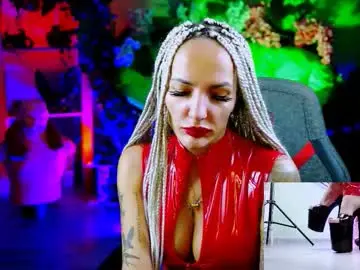 Chaturbate Adult Video Chat of monicamaxwel