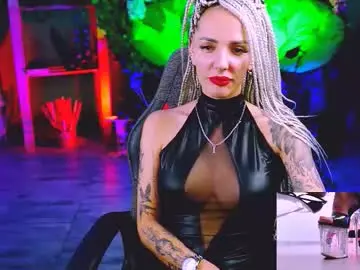Chaturbate Free Live Porn of monicamaxwel