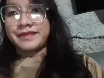 Chaturbate Best live sex cam show of urasian_newra