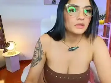 Chaturbate Live Sex of julieta92_