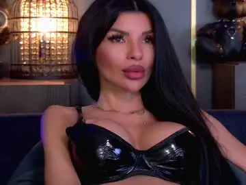 Chaturbate Live Sex Cam of mistresselenia