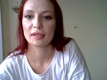 Chaturbate Live Sex Cam of dina_luvv