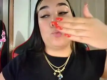 Chaturbate Adult Video Chat of leahtemptation