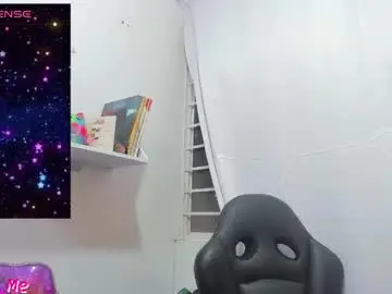 Chaturbate Watch Live Sex Cams of psique_naughty2