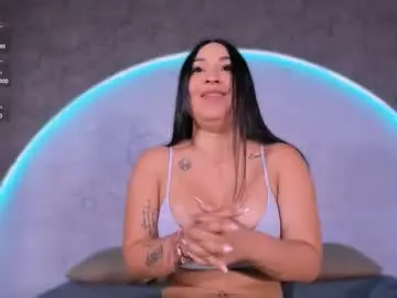 Chaturbate Best live sex cam show of reiinachloe