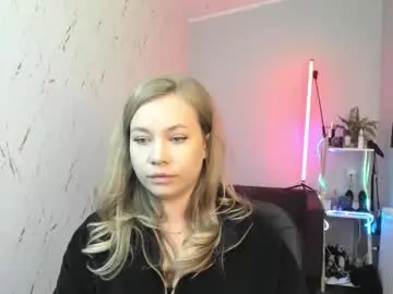 Chaturbate Live Porn of holly_bb95
