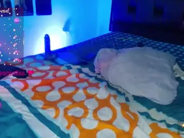 Chaturbate Best live sex cam show of khloesmalls