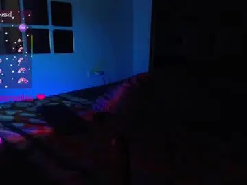 Chaturbate Sex Cam of khloesmalls