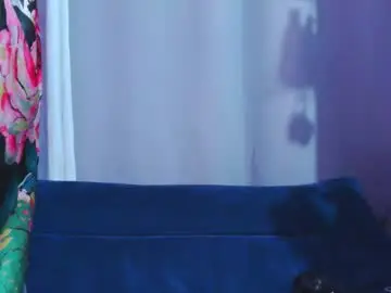 Chaturbate Private Sex Chat of naughty_em_17