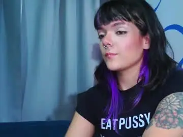 Chaturbate Sex Chat of naughty_em_17