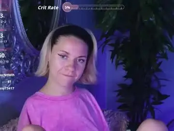 Chaturbate Nude Webcam of emmalarkins