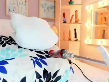 Chaturbate Live Sex Cam of julyanna_
