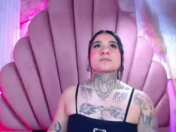 Chaturbate Nude Webcam of adri_tatto_