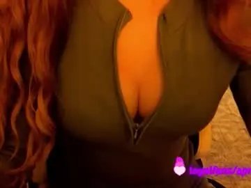 Chaturbate Best live sex cam show of poppybloopy