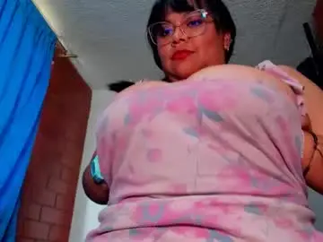 Chaturbate Live Porn of candy_browm1