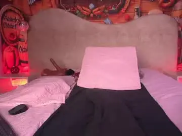 Chaturbate Live Porn of z_zoe_