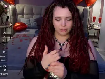 Chaturbate Nude Webcam of maya_mils