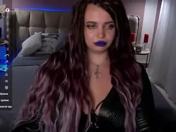 Chaturbate Live Sex Cam of maya_mils
