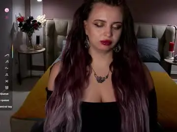 Chaturbate Nude Webcam of maya_mils