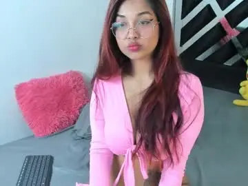 Chaturbate Live Sex Cam of candy_sweet6969