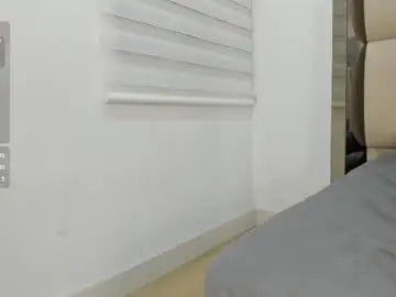 Chaturbate Best live sex cam show of enzo_issis