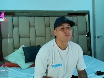 Chaturbate Sex Cam of enzo_issis