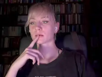 Chaturbate Best live sex cam show of retromarie
